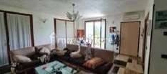 3 bedrooms Apartment in Brivio, Italy No. 73050 6