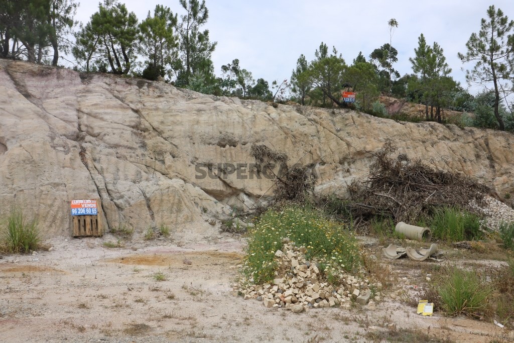 Terreno en Torres Vedras, Portugal 519 m² No. 229084