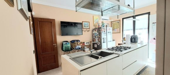 8 Schlafzimmer Villa in Surbo, Italy, Nr. 337425 17