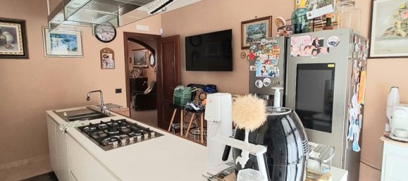 8 Schlafzimmer Villa in Surbo, Italy, Nr. 337425 14