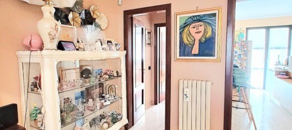 8 Schlafzimmer Villa in Surbo, Italy, Nr. 337425 19