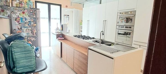 8 Schlafzimmer Villa in Surbo, Italy, Nr. 337425 18