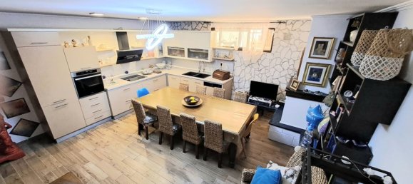 8 Schlafzimmer Villa in Surbo, Italy, Nr. 337425 46