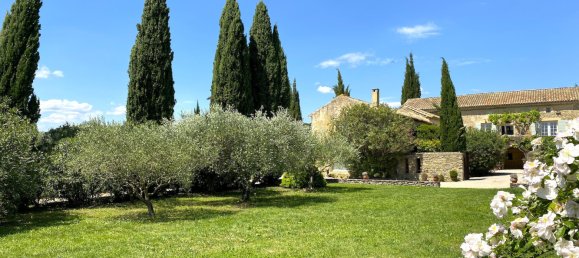 Дом с 7 спальнями в Юзес, Франция № 188992 2