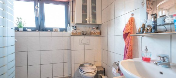 3 bedrooms Townhouse in Monchengladbach, Germany No. 350137 14