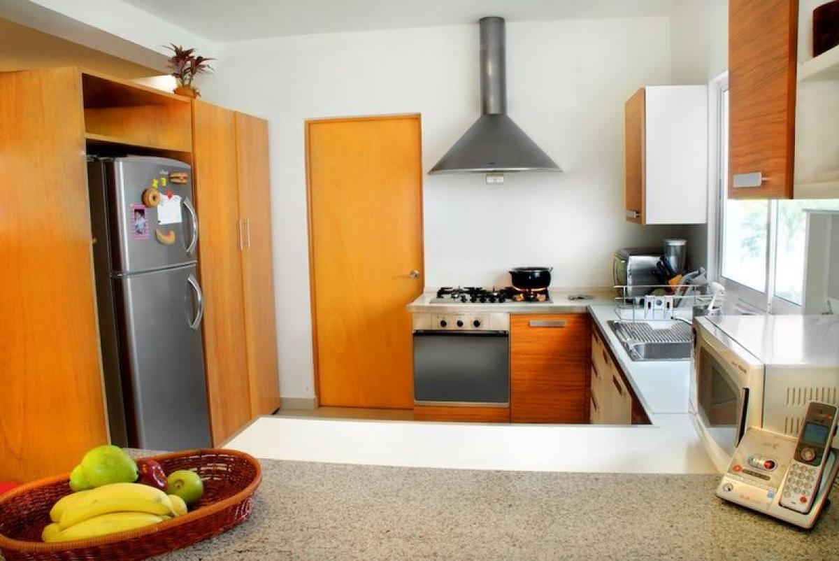 4 bedrooms House in Solidaridad, Mexico No. 184124