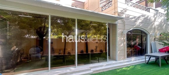 4 chambres Maison de ville à Mudon, UAE No. 99223 25