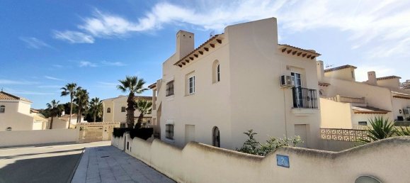 2 bedrooms Penthouse in Alicante, Spain No. 153286 3