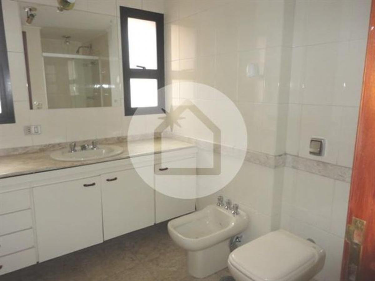 4 bedrooms Apartment in Sao Paulo, Brazil No. 537754