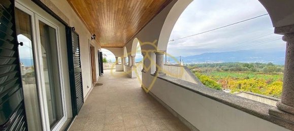 Villa T7 em Vila Real, Portugal N.º 142218 2