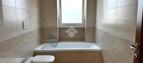 2 Schlafzimmer Wohnung in Rome, Italy, Nr. 262501 15