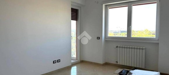 2 Schlafzimmer Wohnung in Rome, Italy, Nr. 262501 4