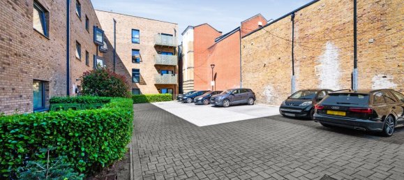 1 bedroom Apartment in London, United Kingdom No. 9893 32