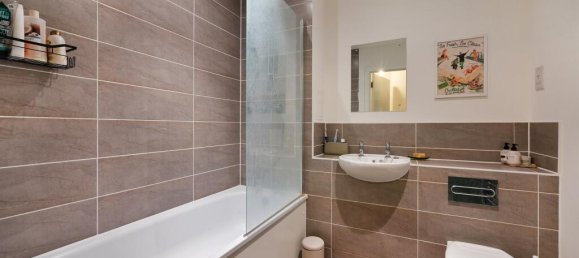 1 bedroom Apartment in London, United Kingdom No. 9893 27