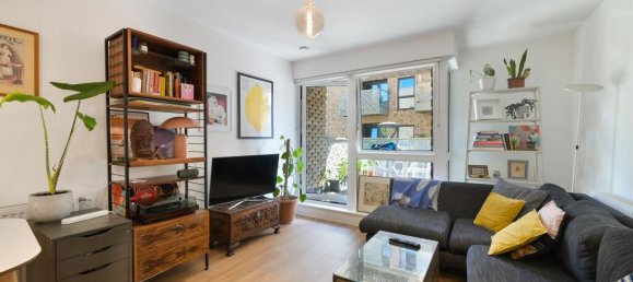 1 bedroom Apartment in London, United Kingdom No. 9893 6