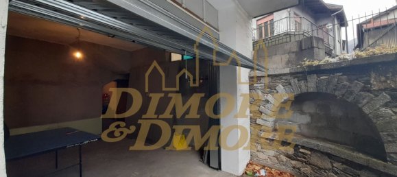 3 rooms House in Cambiasca, Italy No. 19356 7