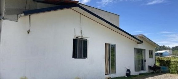 Дом с 3 спальнями в Гарабито, Коста-Рика № 1116 3