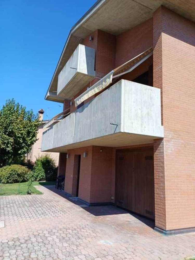 7 bedrooms Villa in Sala Bolognese, Italy No. 362533