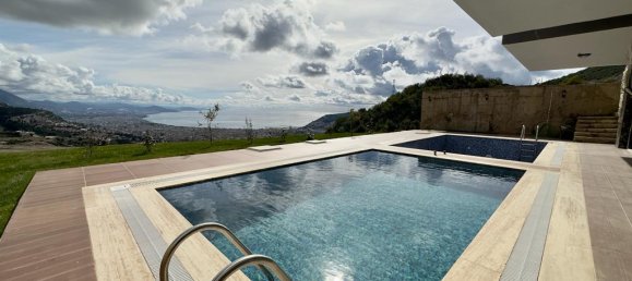 Villa 3+2 in Tepe, Turkey No. 15657 10