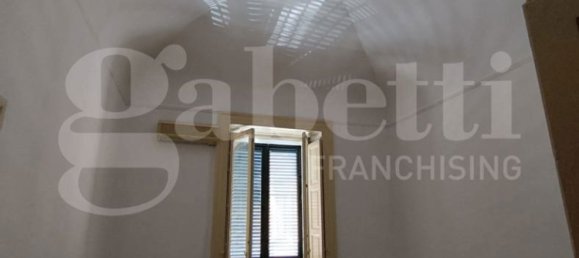 3 bedrooms Apartment in Taranto, Italy No. 294742 32