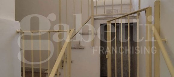 3 bedrooms Apartment in Taranto, Italy No. 294742 28