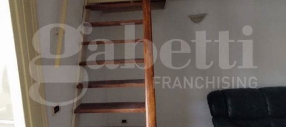 3 bedrooms Apartment in Taranto, Italy No. 294742 7