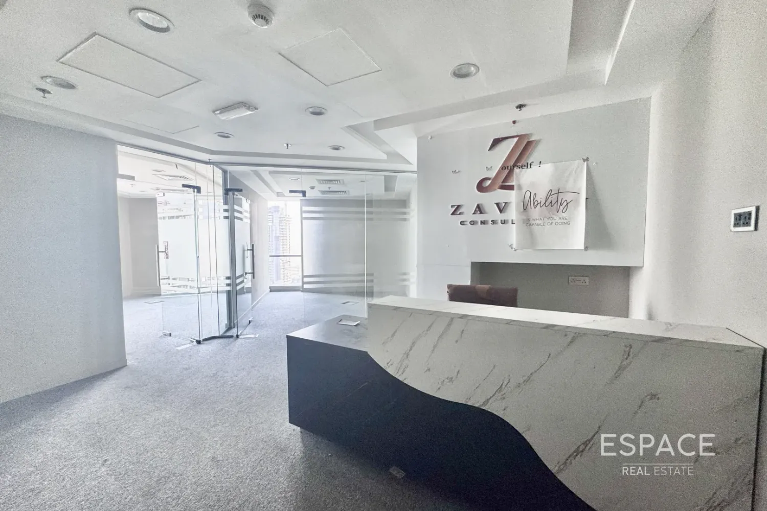 139m² Office in Business Bay, UAE No. 106141