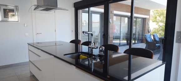 Villa de 4 dormitorios en Cabo Roig, Spain No. 505 7