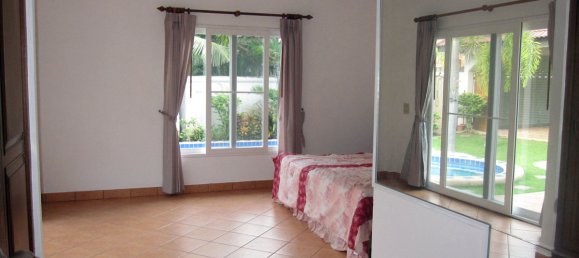 3 bedrooms Cafe / restaurant in Pattaya, Thailand No. 1358 9