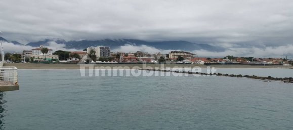 3 bedrooms Apartment in Montignoso, Italy No. 355278 11