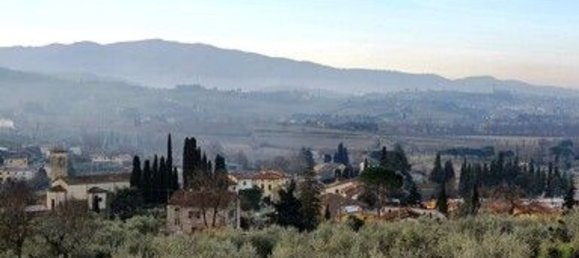 Casa de 6 divisões em Arezzo, Italy N.º 172304 3