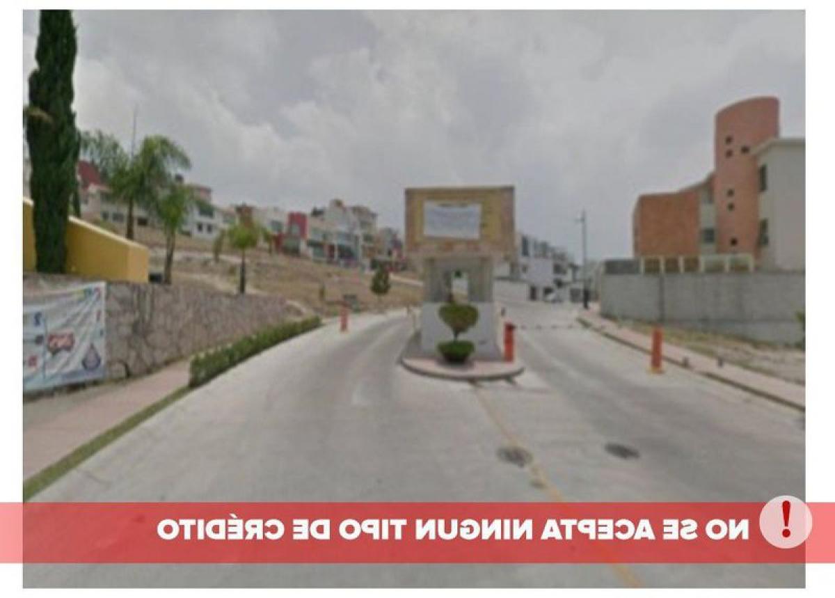 3 bedrooms House in Naucalpan de Juarez, Mexico No. 220825