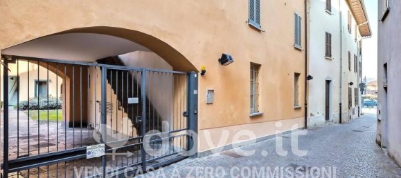 4 rooms Apartment in Imbersago, Italy No. 31763 74