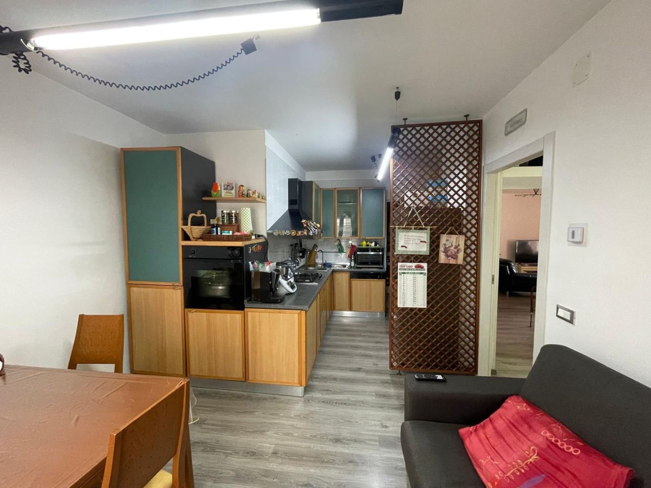 4-salle Appartement à Taranto, Italy No. 191169