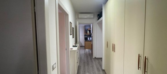 4-salle Appartement à Taranto, Italy No. 191169 34