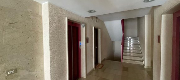 4-salle Appartement à Taranto, Italy No. 191169 48