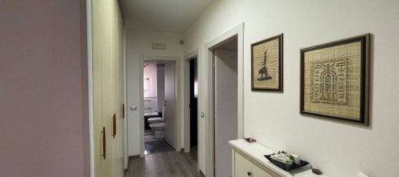 4-salle Appartement à Taranto, Italy No. 191169 32
