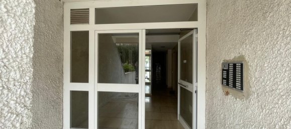 4-salle Appartement à Taranto, Italy No. 191169 7