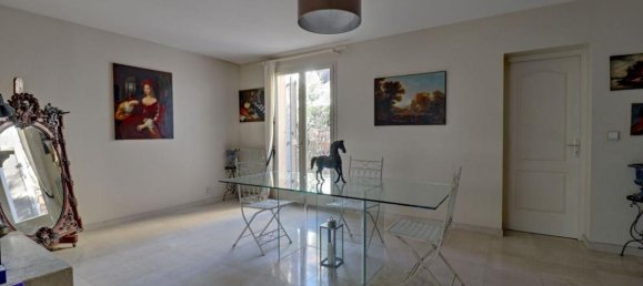 4 bedrooms House in Vernouillet, France No. 166696 4