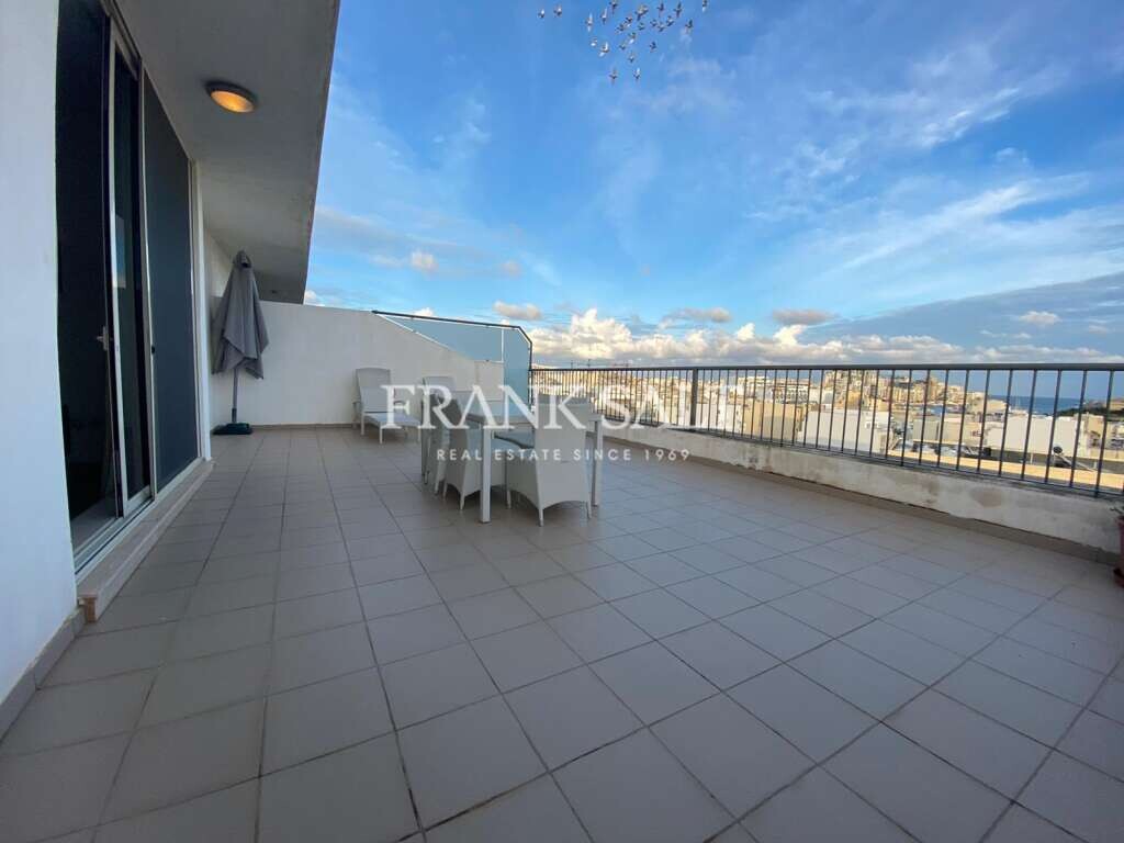 1 chambre Penthouse à Gzira, Malta No. 6645