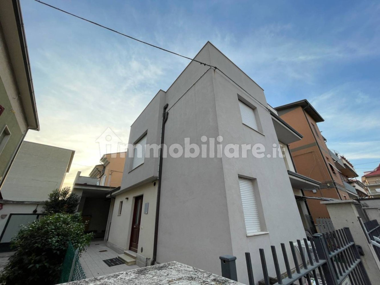 3 chambres Penthouse à Civitanova Marche, Italy No. 61892