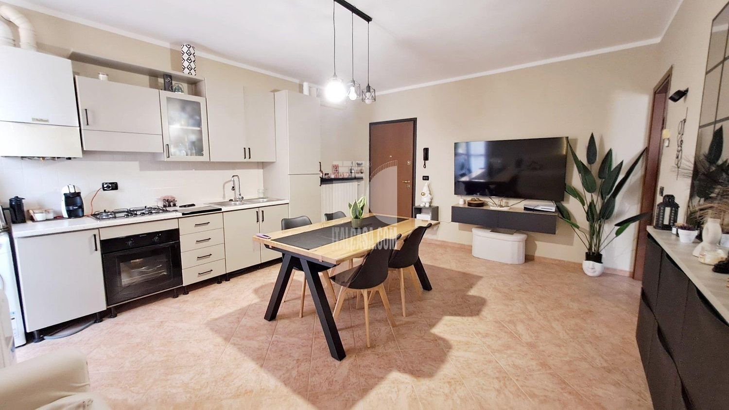 2 غرف نوم شقة في Mantua, Italy رقم 329822