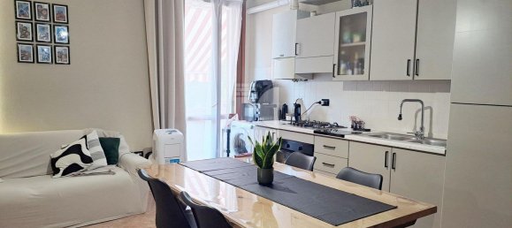 2 bedrooms Apartment in Mantua, Italy No. 329822 6