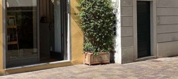 50m² Commercial property in Como, Italy No. 309089 9