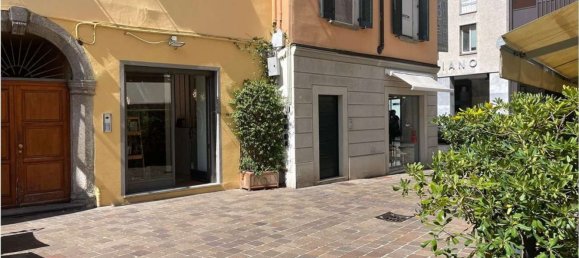 50m² Commercial property in Como, Italy No. 309089 4