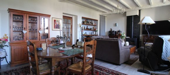 6 bedrooms House in Val-d'Epy, France No. 205770 4