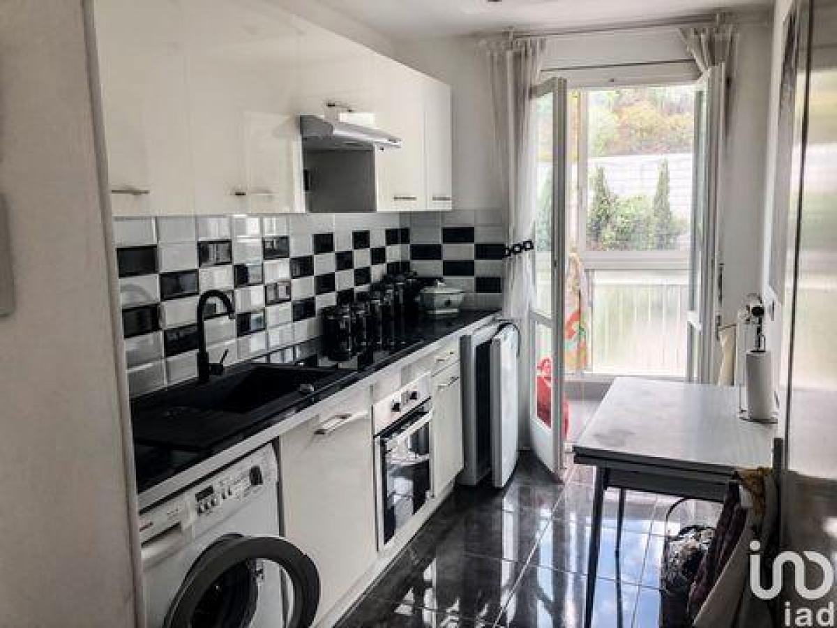 شقة 2 غرف نوم  في Nice, France رقم 14120