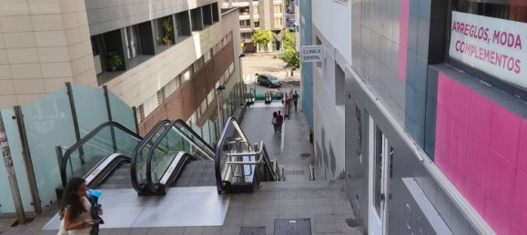 80m² Commercial property in Santander, Spain No. 149891 2