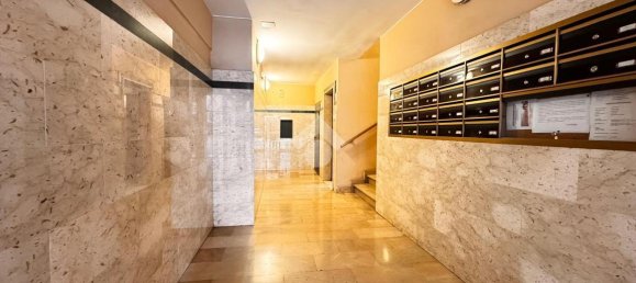 3 rooms Apartment in Rome, Italy No. 88839 4
