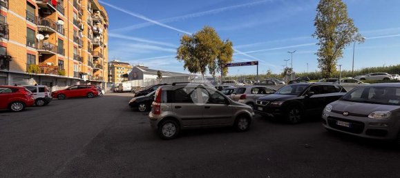 3 rooms Apartment in Rome, Italy No. 88839 3